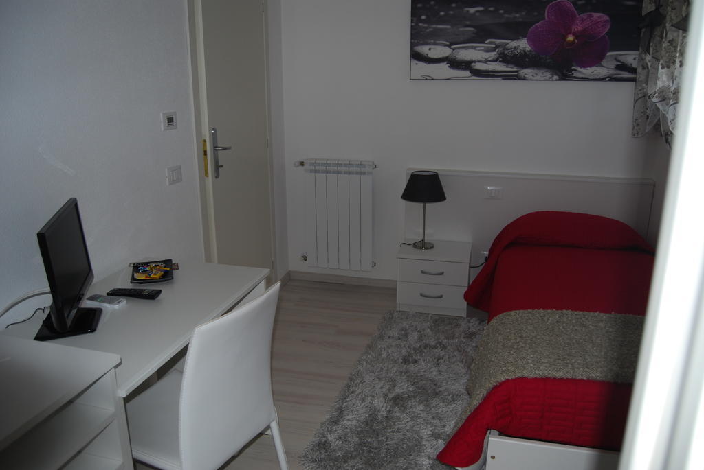 Antico Borgo Bed & Breakfast San Daniele del Friuli Ngoại thất bức ảnh